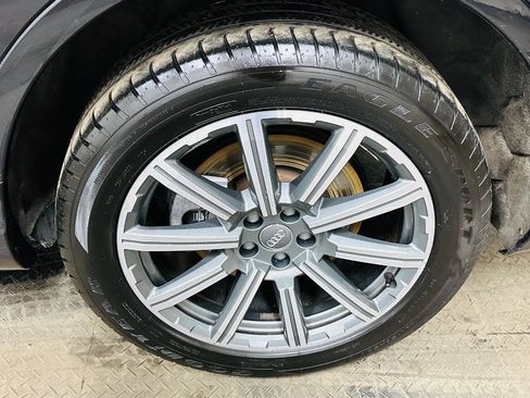 Used 2017 Audi Q7 3.0T Premium Plus AWD/4WD image 33