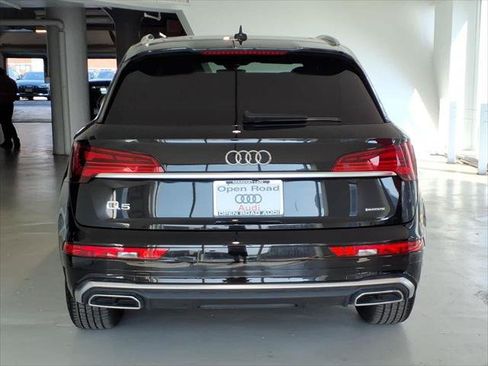 Certified 2023 Audi Q5 2.0T Premium w/ Convenience Package AWD/4WD image 5