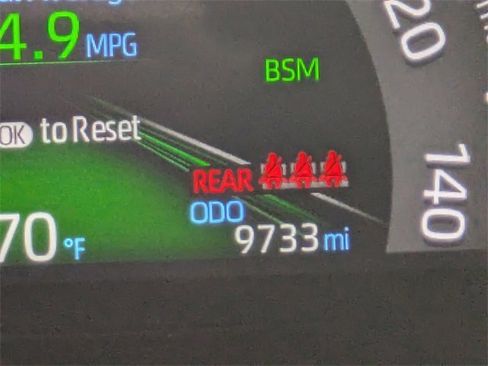 Used 2025 Toyota RAV4 XLE image 37