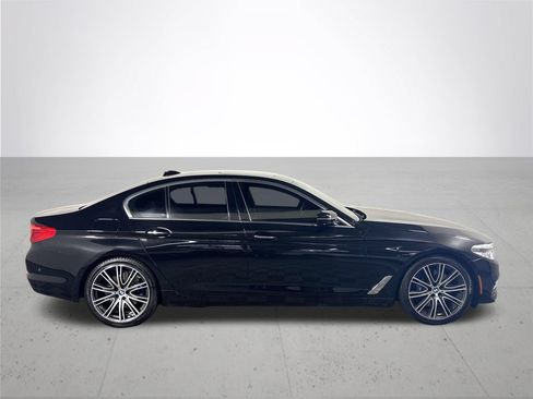 Used 2017 BMW 540i RWD image 5
