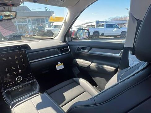 New 2026 GMC Terrain Denali AWD/4WD image 26