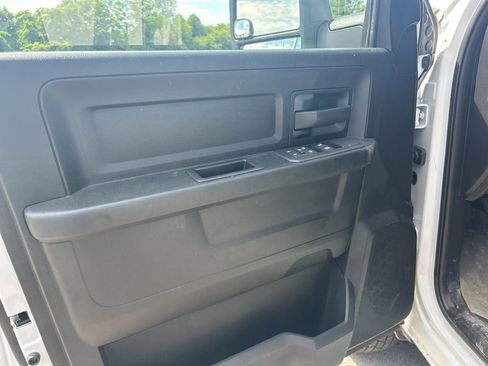 Used 2026 RAM 3500 Tradesman w/ Chrome Appearance Group A AWD/4WD image 10