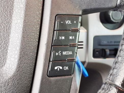 Used 2011 Ford F150 Lariat AWD/4WD image 16