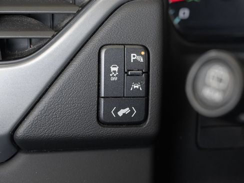 Used 2020 Chevrolet Tahoe LT RWD image 31