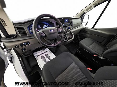 Used 2025 Ford Transit 250 Low Roof w/ Exterior Upgrade Package RWD image 8