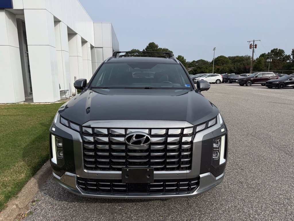 Used 2023 Hyundai Palisade Calligraphy AWD/4WD image 2