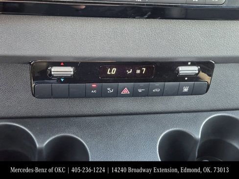 New 2024 Mercedes-Benz eSprinter 170 Cargo image 19