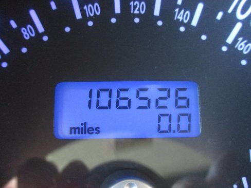 Used 2003 Volkswagen Beetle GLS image 31