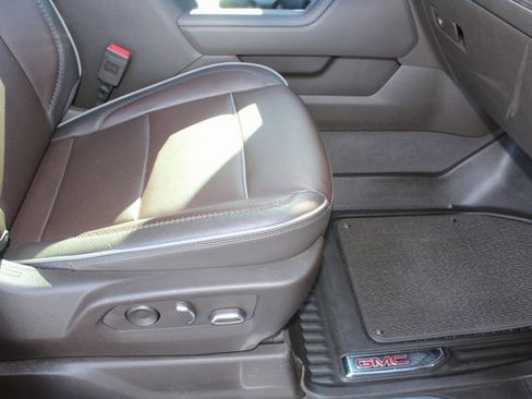 Used 2023 GMC Sierra 1500 Denali w/ Denali Reserve Package image 19