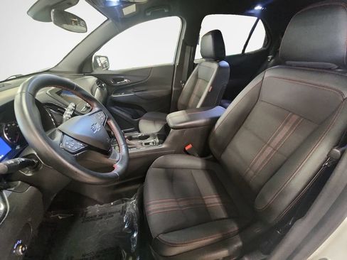 Used 2023 Chevrolet Equinox RS AWD/4WD image 13