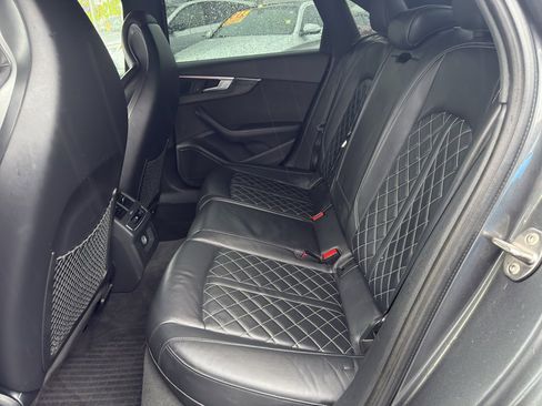 Used 2018 Audi S4 Prestige w/ Prestige Package image 12