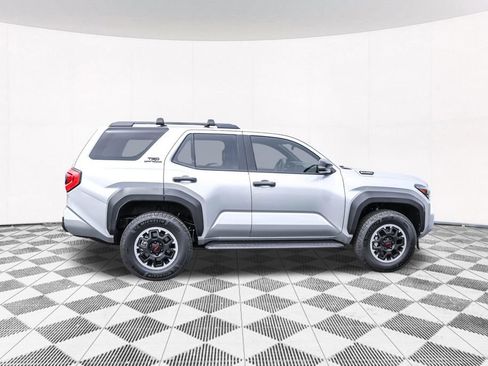 Used 2025 Toyota 4Runner TRD Off-Road AWD/4WD image 11