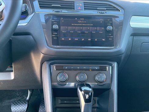 Used 2024 Volkswagen Tiguan S image 26