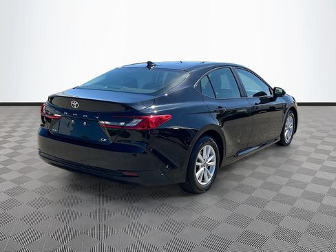 Used 2025 Toyota Camry LE FWD image 7