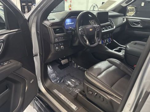 Used 2024 Chevrolet Tahoe Premier image 12