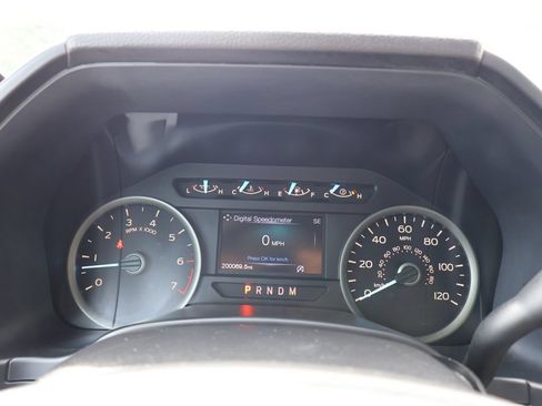 Used 2018 Ford F150 XLT w/ Equipment Group 301A Mid AWD/4WD image 19