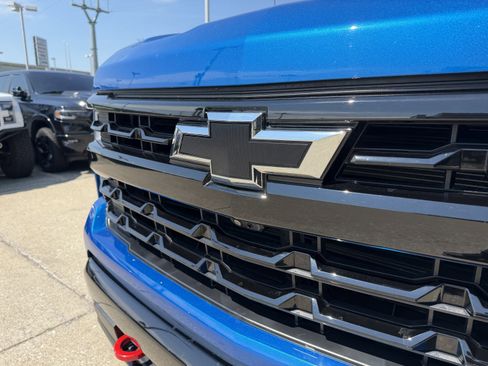 Used 2023 Chevrolet Silverado 1500 LT Trail Boss w/ Convenience Package II image 21