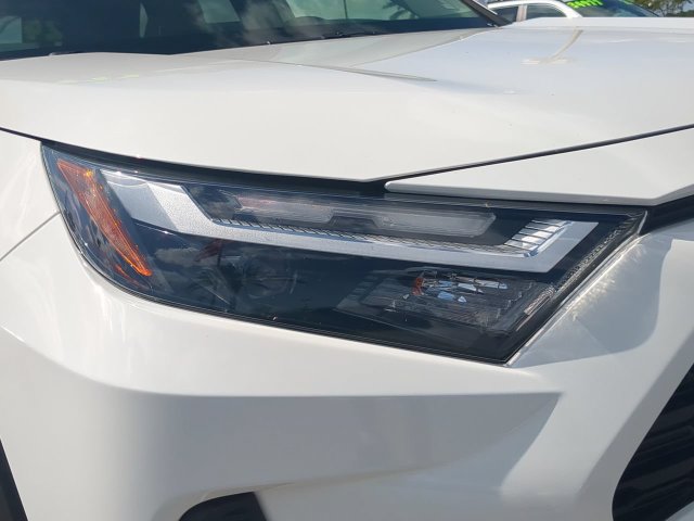 Certified 2024 Toyota RAV4 XLE w/ Convenience Package AWD/4WD image 10