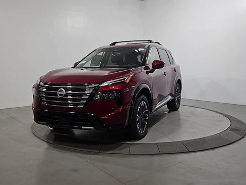 New 2026 Nissan Rogue Platinum AWD/4WD image 1