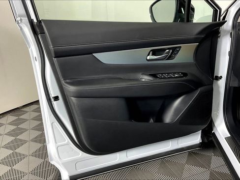 New 2025 Nissan Murano SL image 29