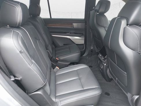 New 2026 Cadillac Vistiq Sport w/ LPO, Floor Liner Package image 11