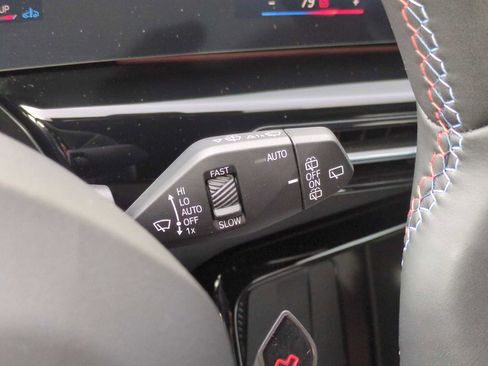 Used 2025 BMW X1 M35i w/ Premium Package image 27