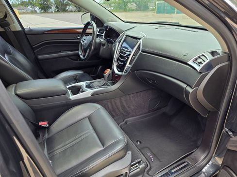 Used 2016 Cadillac SRX Luxury w/ Driver Awareness Package FWD image 25