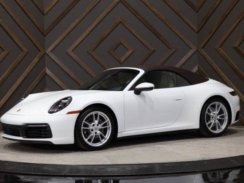 Used 2024 Porsche 911 Carrera image 16