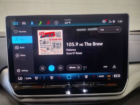 New 2026 Volkswagen ID.4 Pro S Plus AWD/4WD image 31