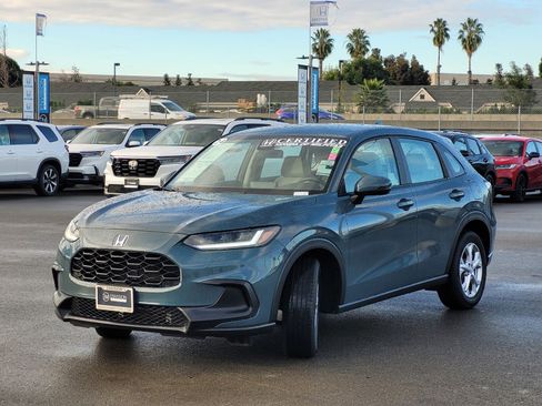 Certified 2024 Honda HR-V LX image 9