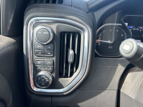 Used 2022 GMC Sierra 1500 Denali w/ Driver Alert Package II image 15