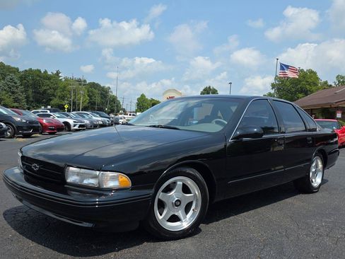 Used 1996 Chevrolet Impala SS RWD image 1