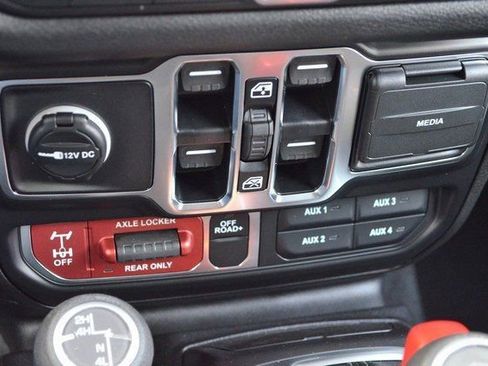 New 2026 Jeep Gladiator Willys image 26