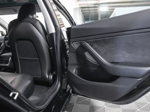 Used 2019 Tesla Model 3 Standard Range Plus RWD image 23