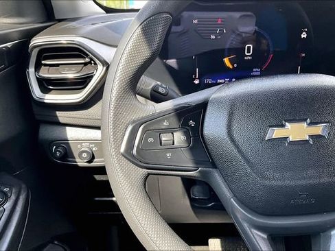 Used 2025 Chevrolet TrailBlazer LT image 11