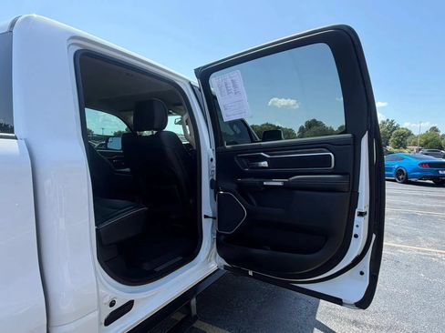 Used 2020 RAM 1500 Laramie AWD/4WD image 28