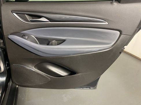 Used 2021 Buick Enclave Premium w/ Sun and Sites Package image 32