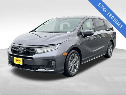 Used 2026 Honda Odyssey Touring image 3