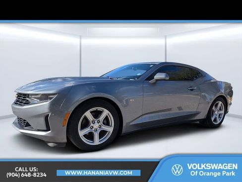 Used 2019 Chevrolet Camaro LT image 1