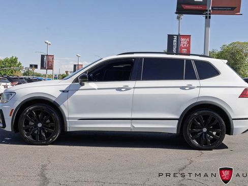 Used 2021 Volkswagen Tiguan SE R-Line w/ 3rd Row Seat Package AWD/4WD image 15