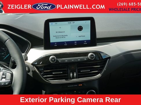 Used 2022 Ford Escape SE w/ Cold Weather Package AWD/4WD image 14