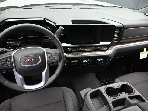New 2025 GMC Sierra 1500 SLE w/ Preferred Package image 15