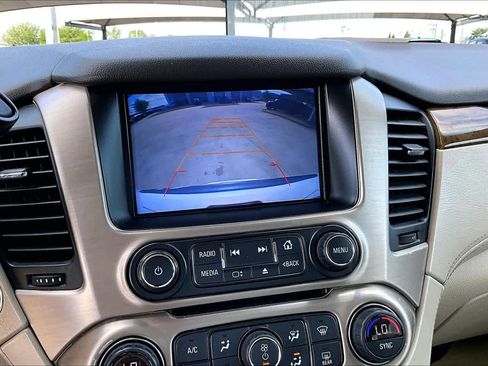 Used 2017 GMC Yukon XL Denali w/ Open Road Package AWD/4WD image 32