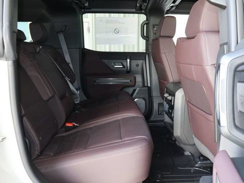 New 2026 GMC Hummer EV SUV AWD/4WD image 19