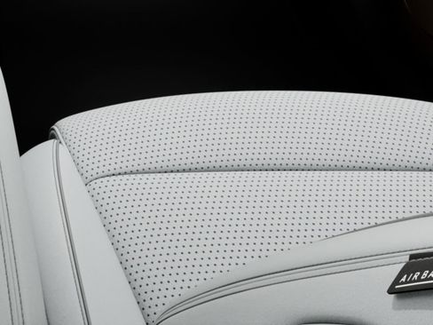 New 2026 Genesis GV70 2.5T Advanced image 16