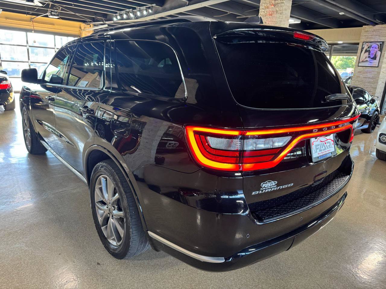 Used 2020 Dodge Durango SXT RWD image 5