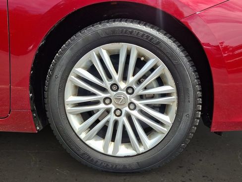 Used 2015 Lexus ES 350 w/ Luxury Package FWD image 9
