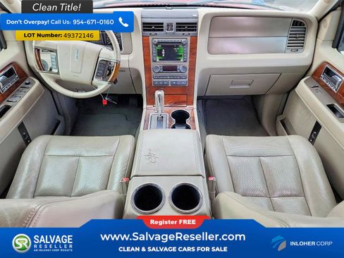 Used 2013 Lincoln Navigator 2WD w/ HD Trailer Tow Pkg image 11