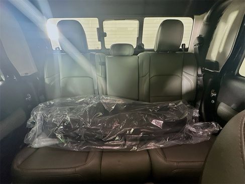 New 2026 Jeep Gladiator Mojave w/ Technology Group image 10