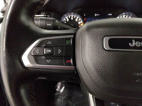 Used 2022 Jeep Compass Limited image 15